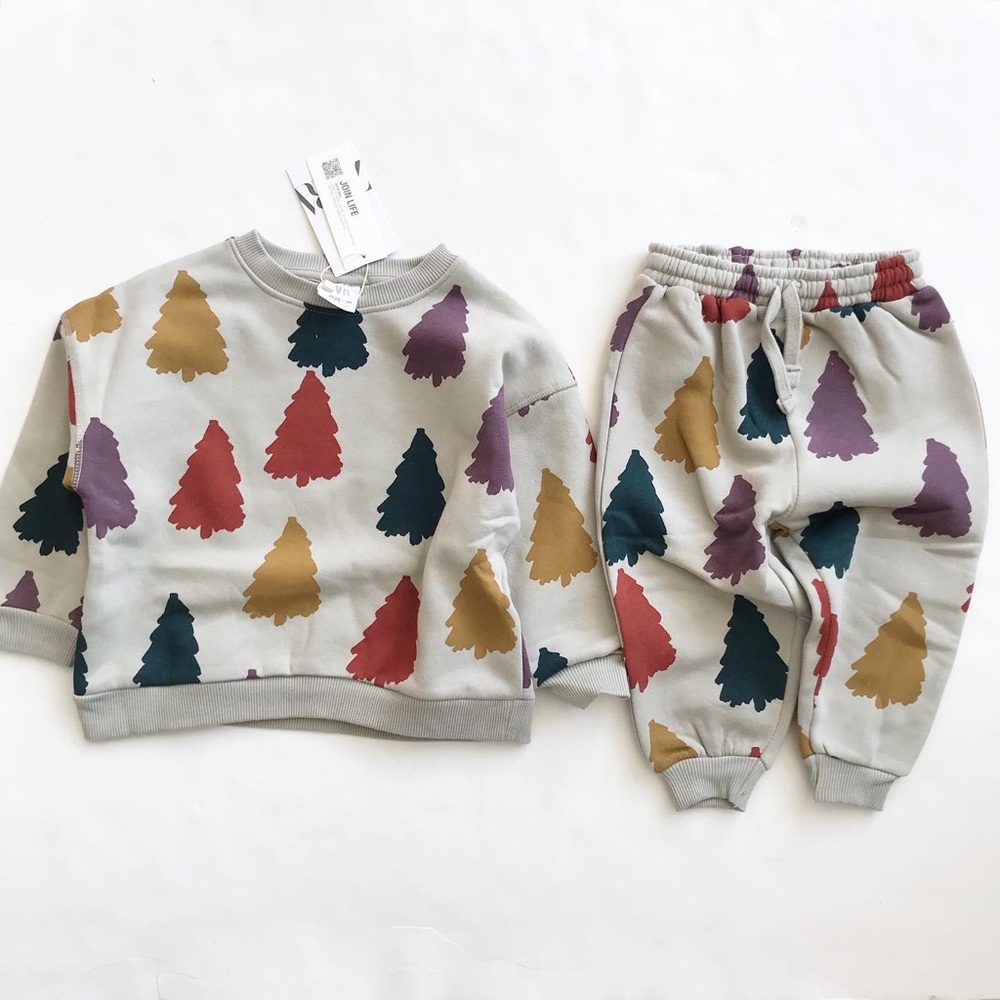 Zara NWT tree print sweatshirt/jogger set 3-4T